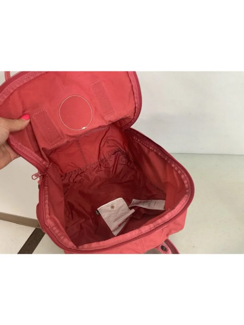 Fjallraven Kanken Classic Backpack Daypack Salmon Color